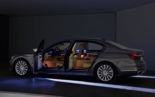 Bmw 7 Series Light Carpet Bmw 7 Series Light Carpet