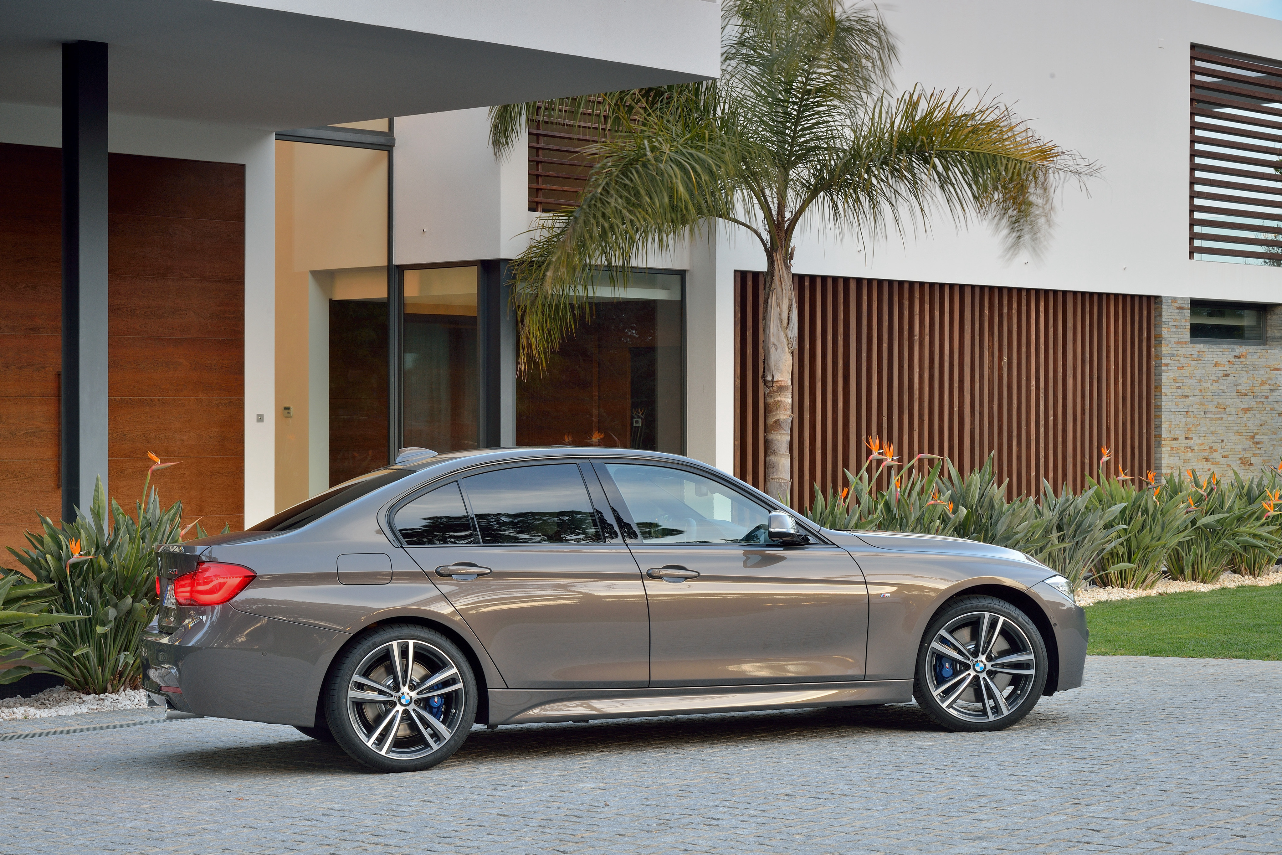 Bmw 7 Series M Package
