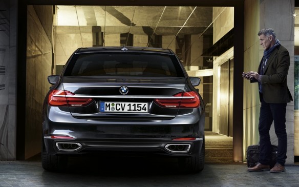 Bmw 7 Series Parking