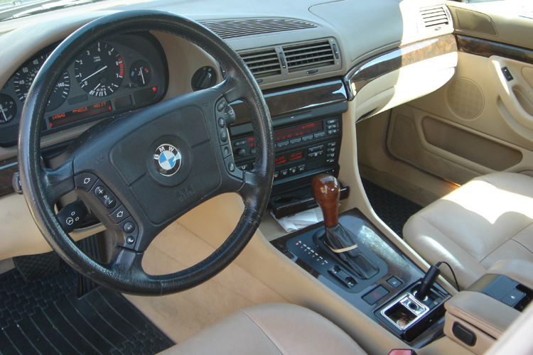 Bmw 750 1998