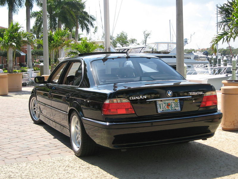 Bmw 750 2001