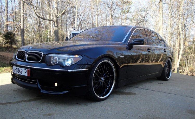 Bmw 750 2003