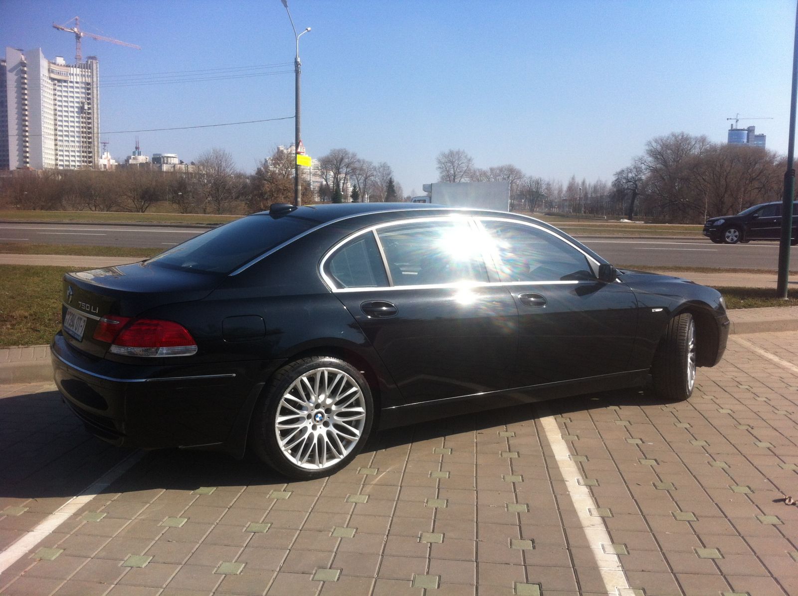 Bmw 750 2003