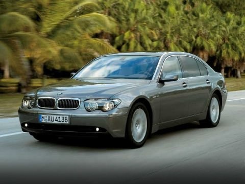 Bmw 750 2004