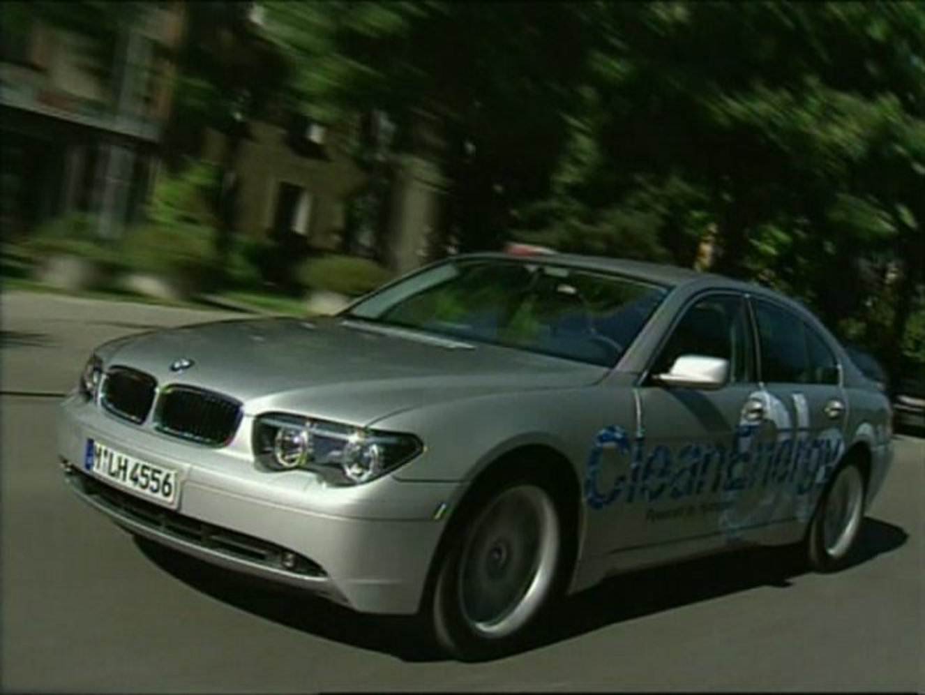 Bmw 750 2004