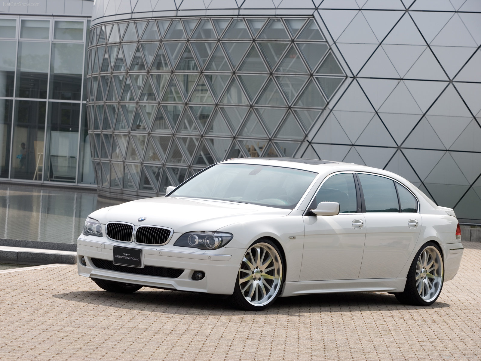 Bmw 750 2005