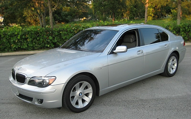 Bmw 750 2006