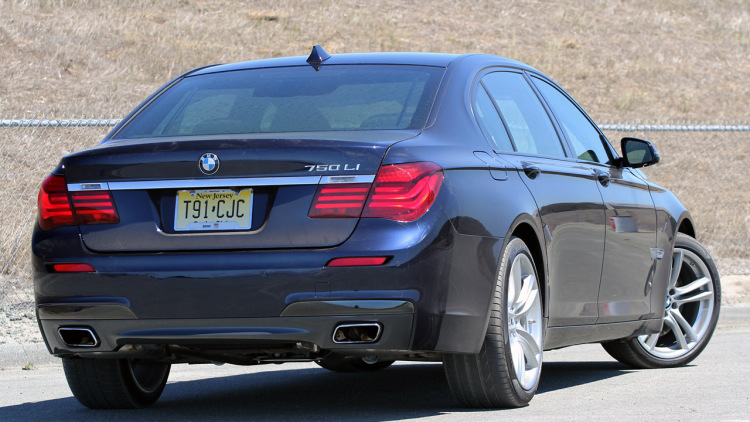 Bmw 750 2013