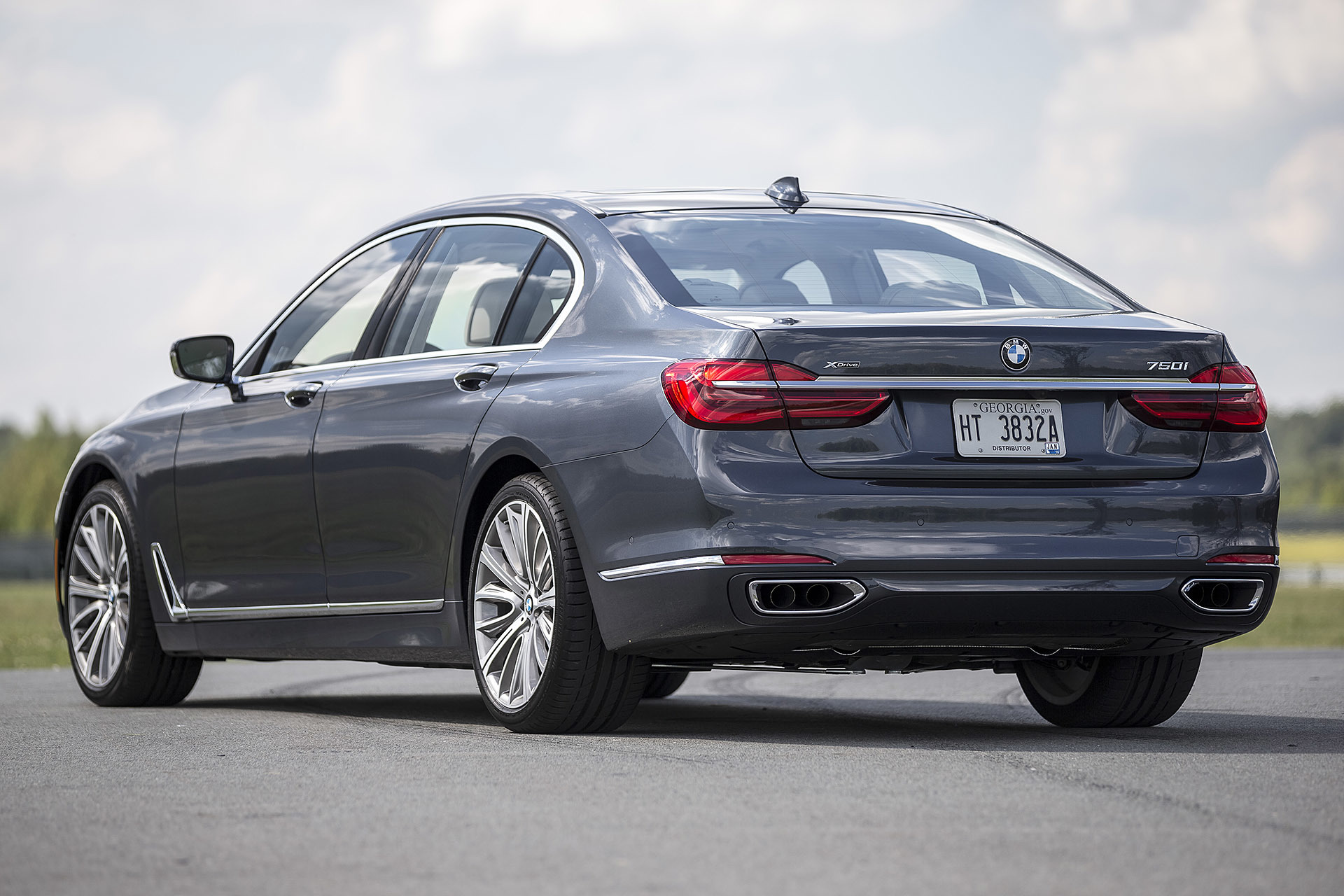 Bmw 750 2017