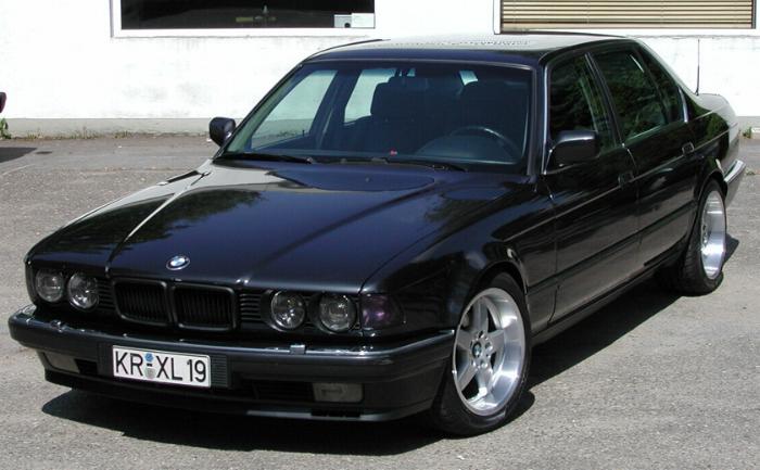 Bmw 750 E32