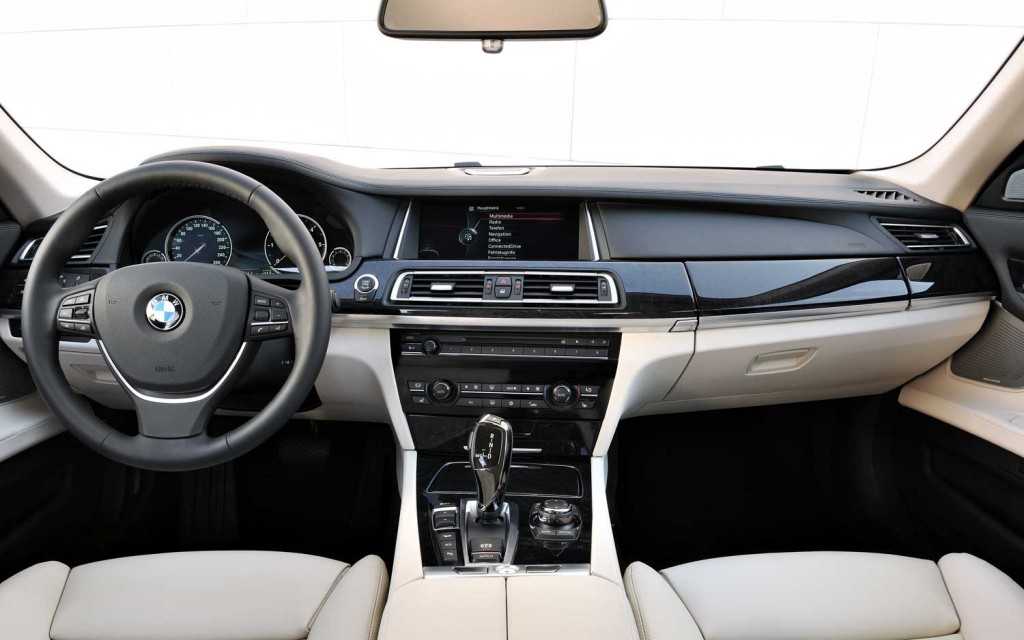Bmw 750 Hybrid