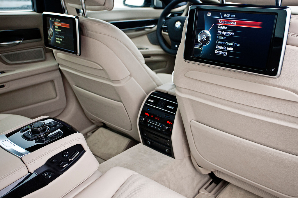 Bmw 750 Sport