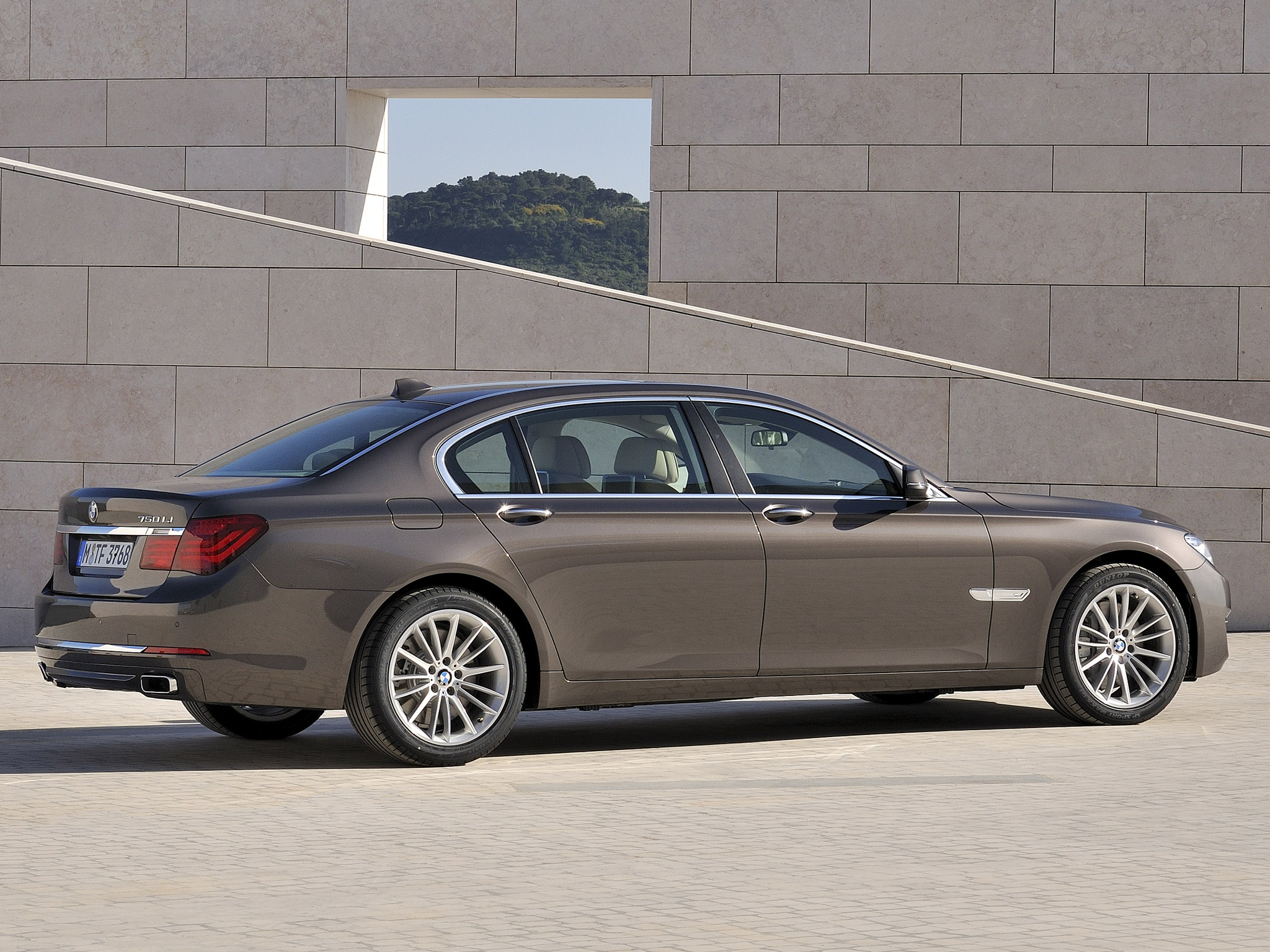Bmw 750li 2012