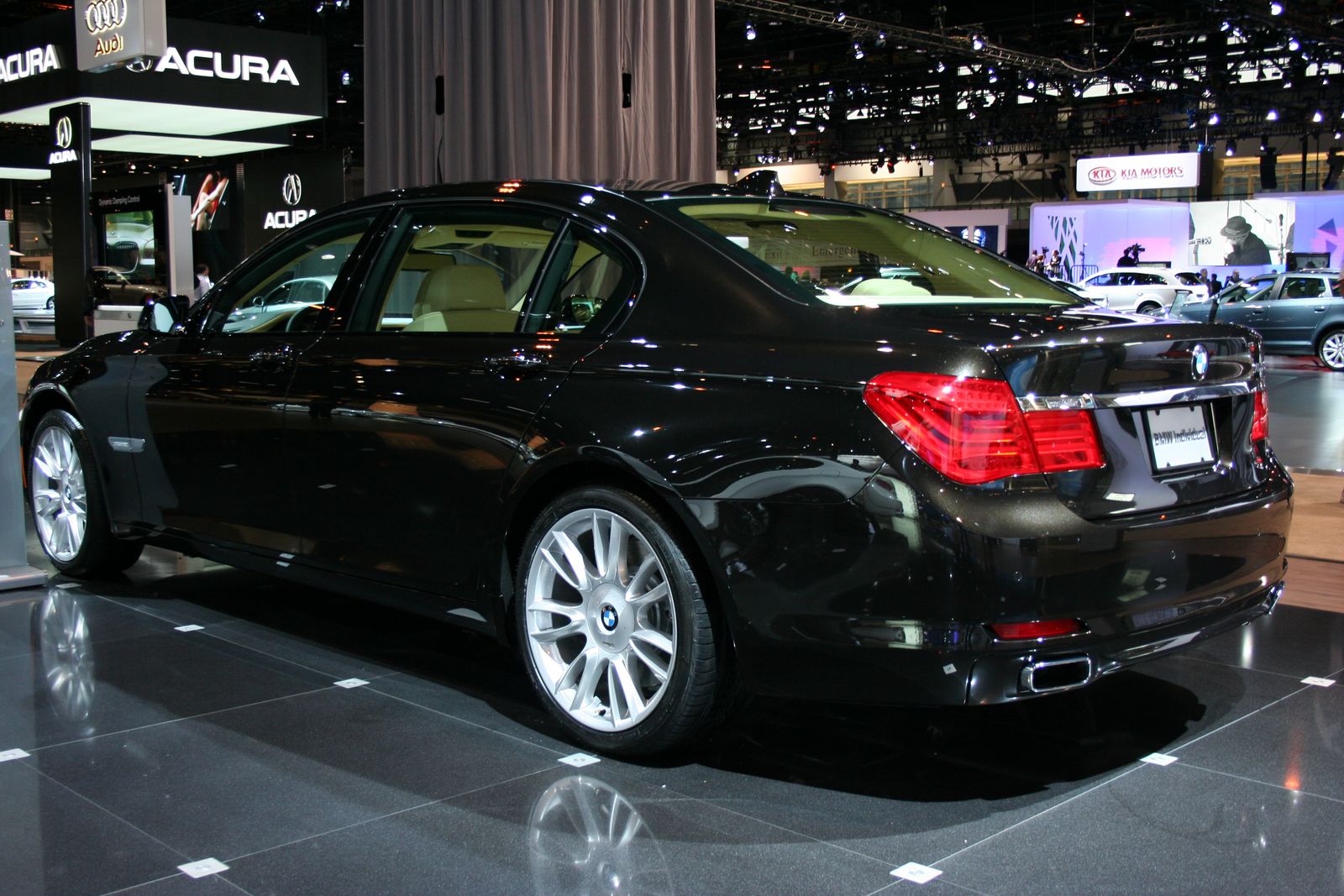Bmw 750li