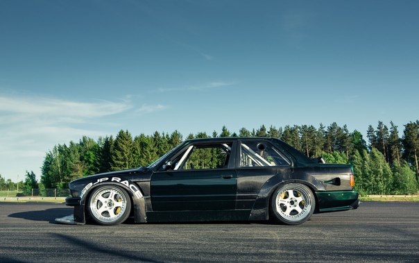 Bmw E30 2jz
