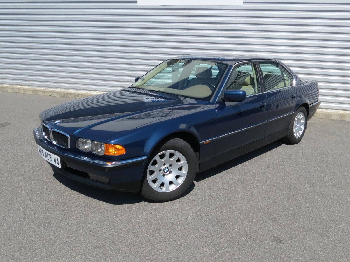 Bmw E38 735i