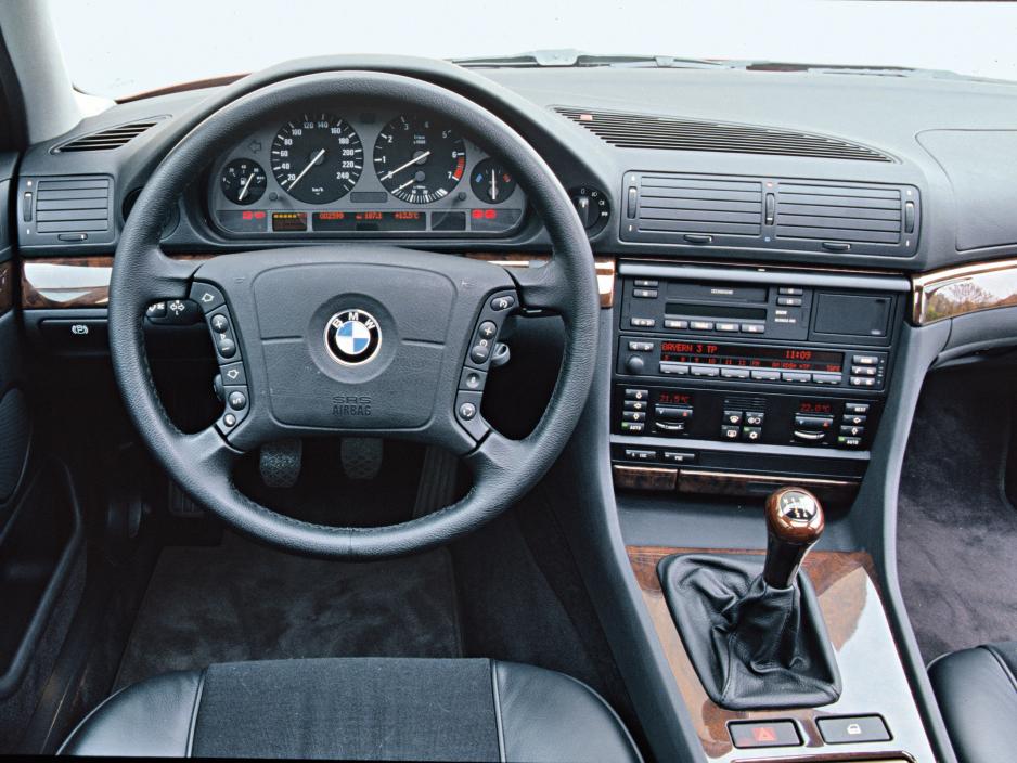 Bmw E38 735i