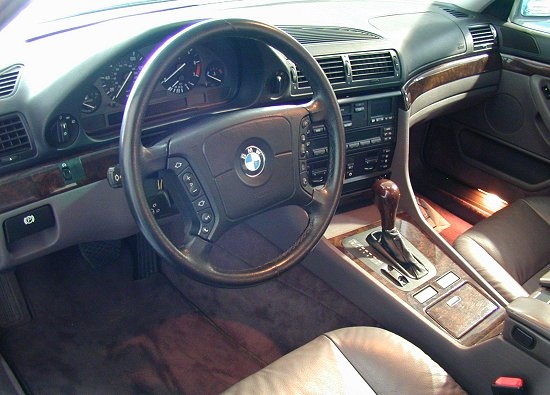 Bmw E38 740i