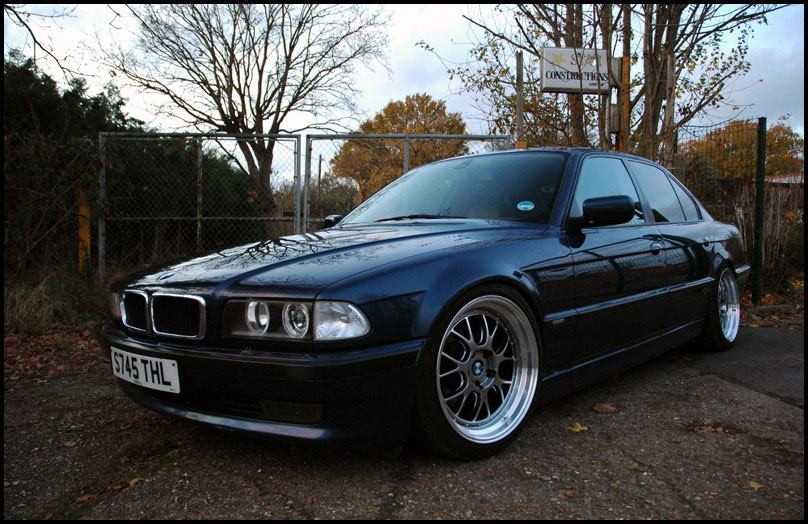 Bmw E38 740i