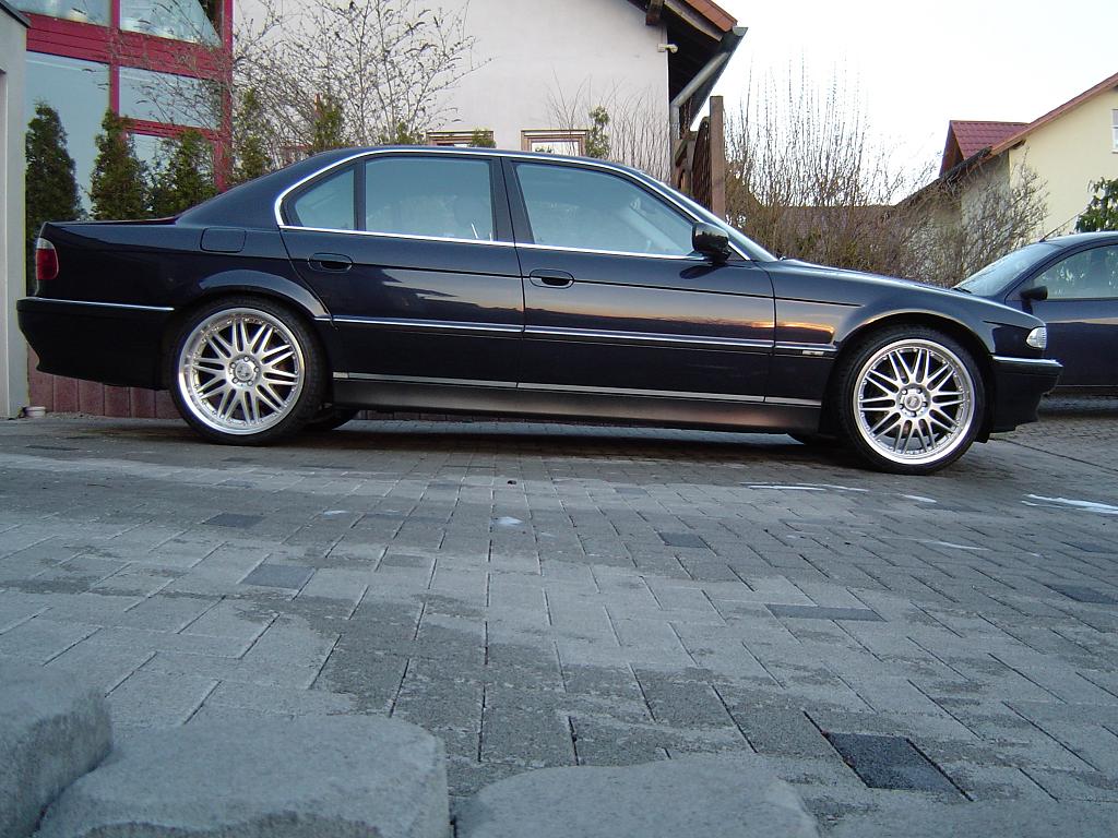 Bmw E38 740il