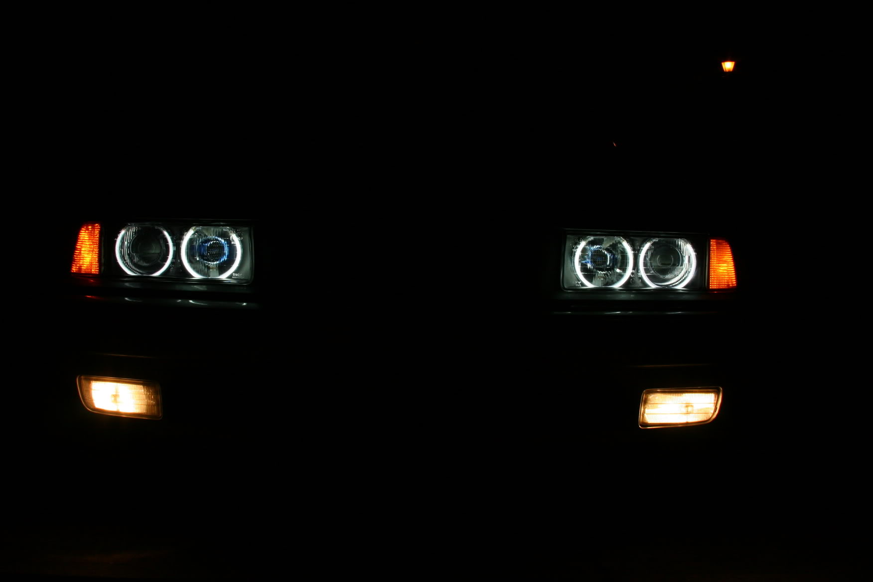 Bmw E38 Angel Eyes