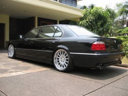 Bmw E38 M7