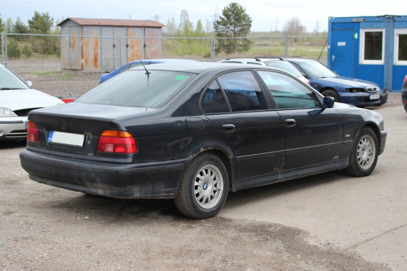 Bmw E39 1998