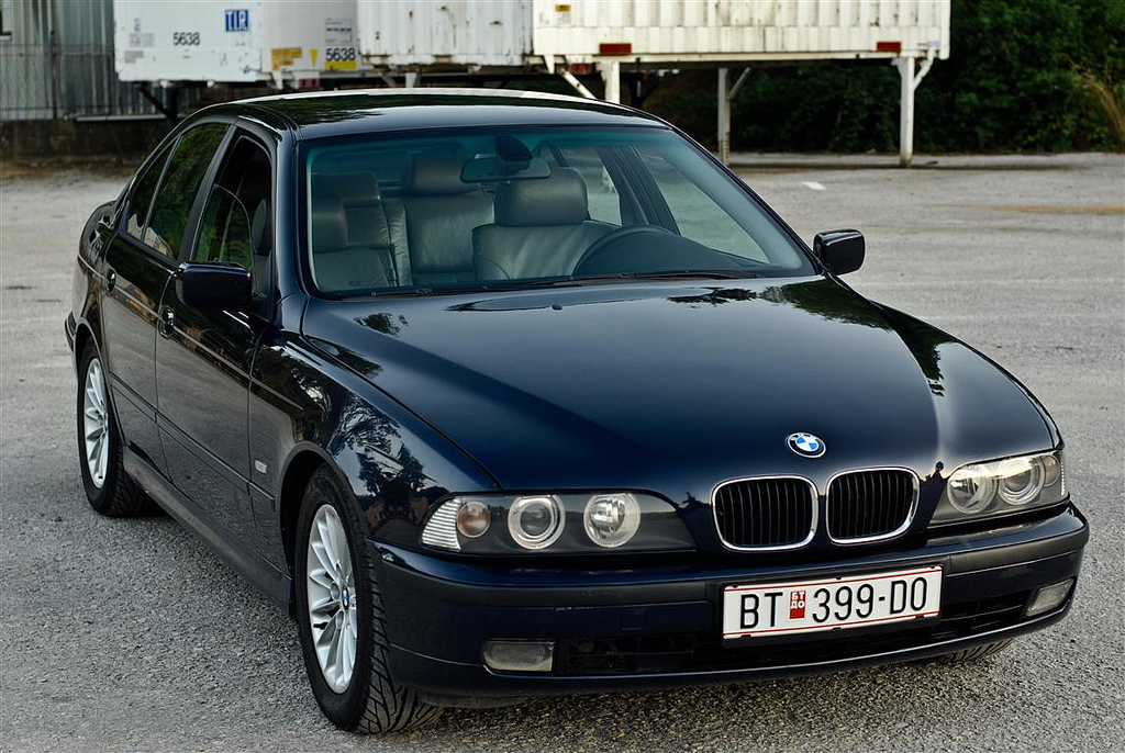 Bmw E39 2002