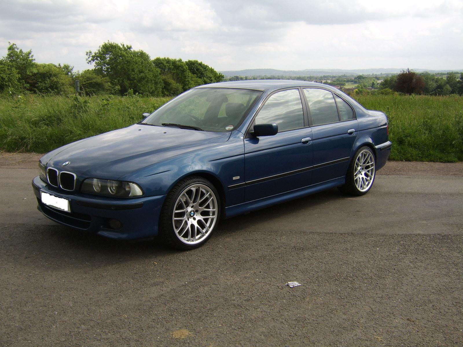 Bmw E39 525i