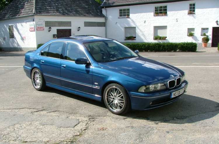 Bmw E39 525i