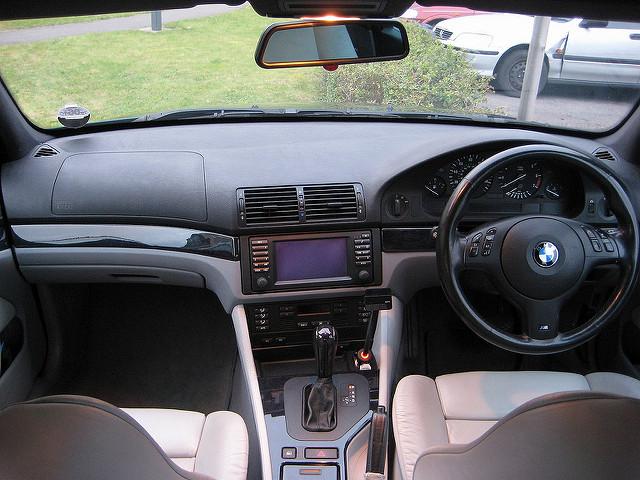Bmw E39 535i