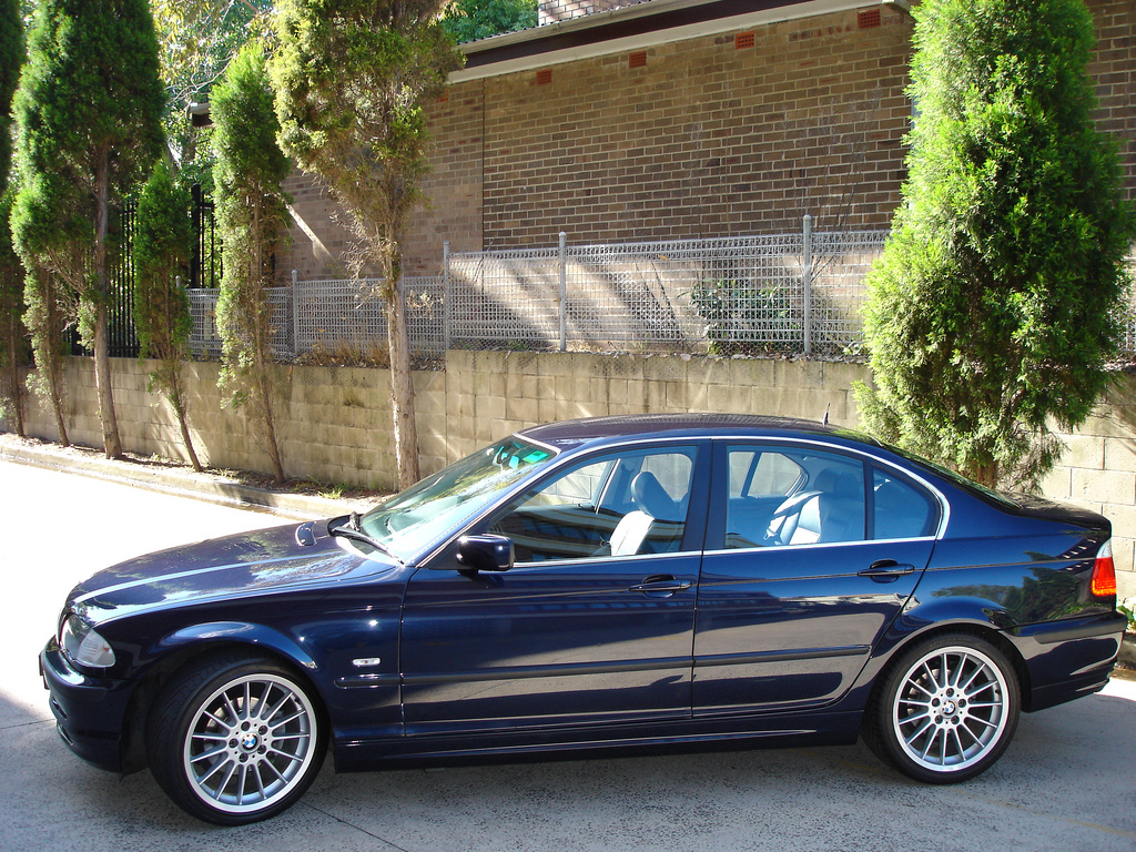 Bmw E46 323i