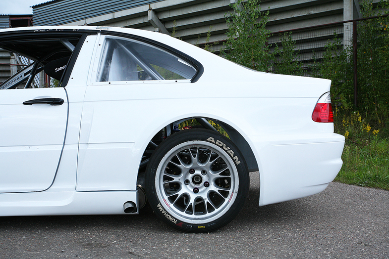 Bmw E46 V8