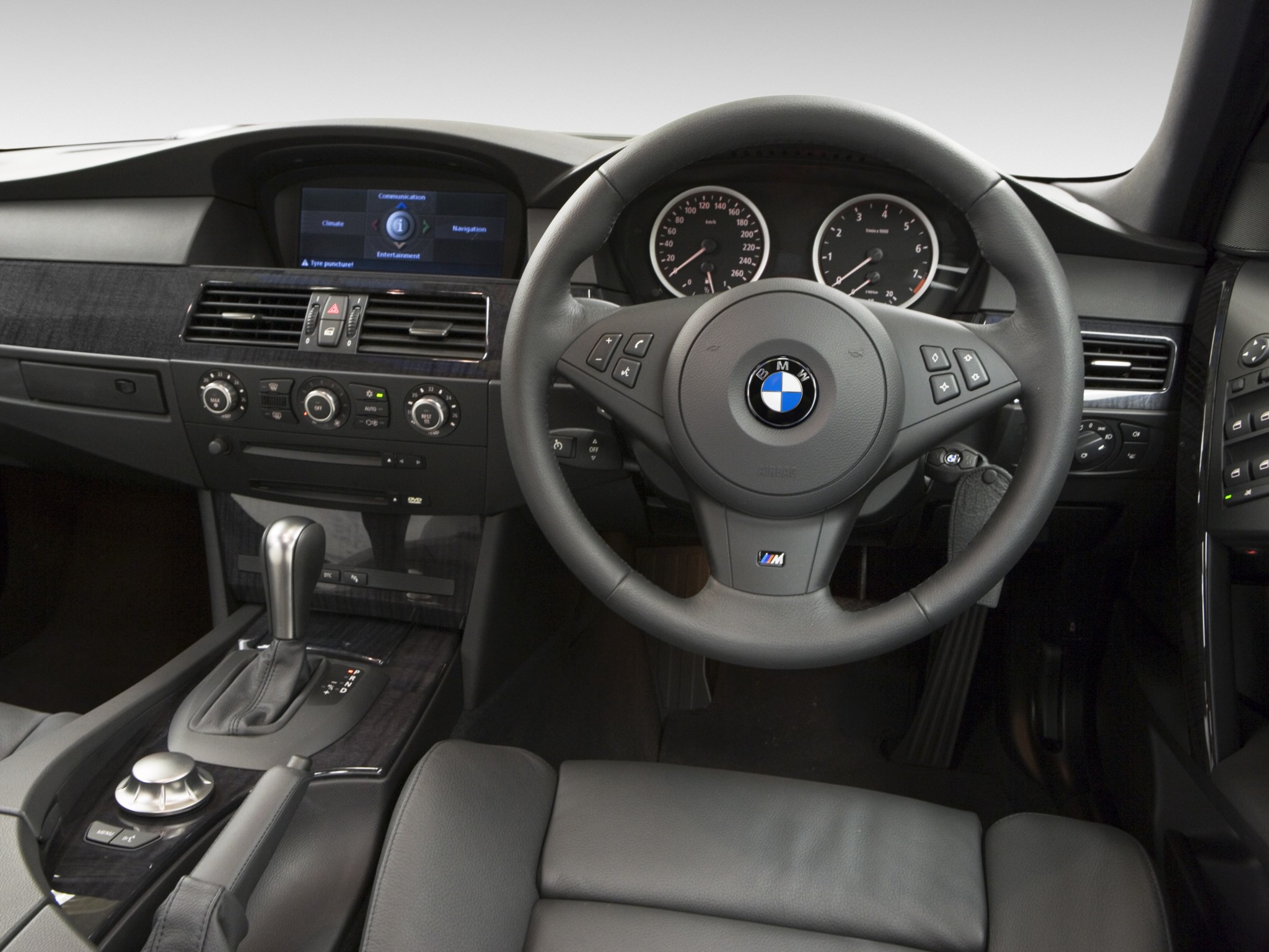 Bmw E60 530i