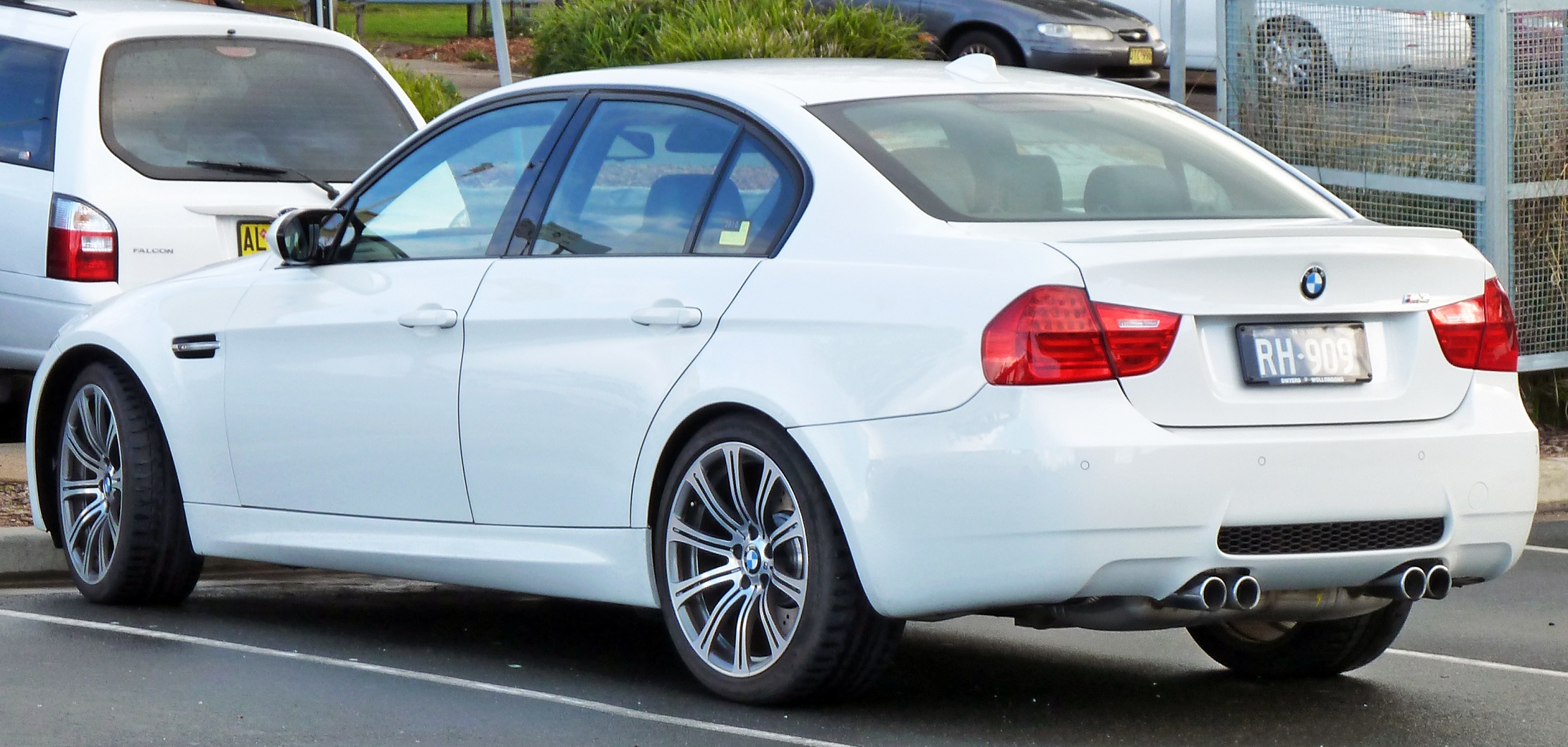 Bmw E90 Sedan