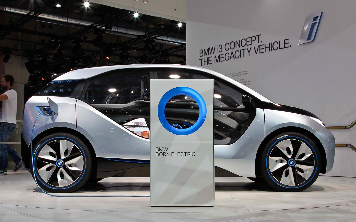 Bmw Electric Car I5