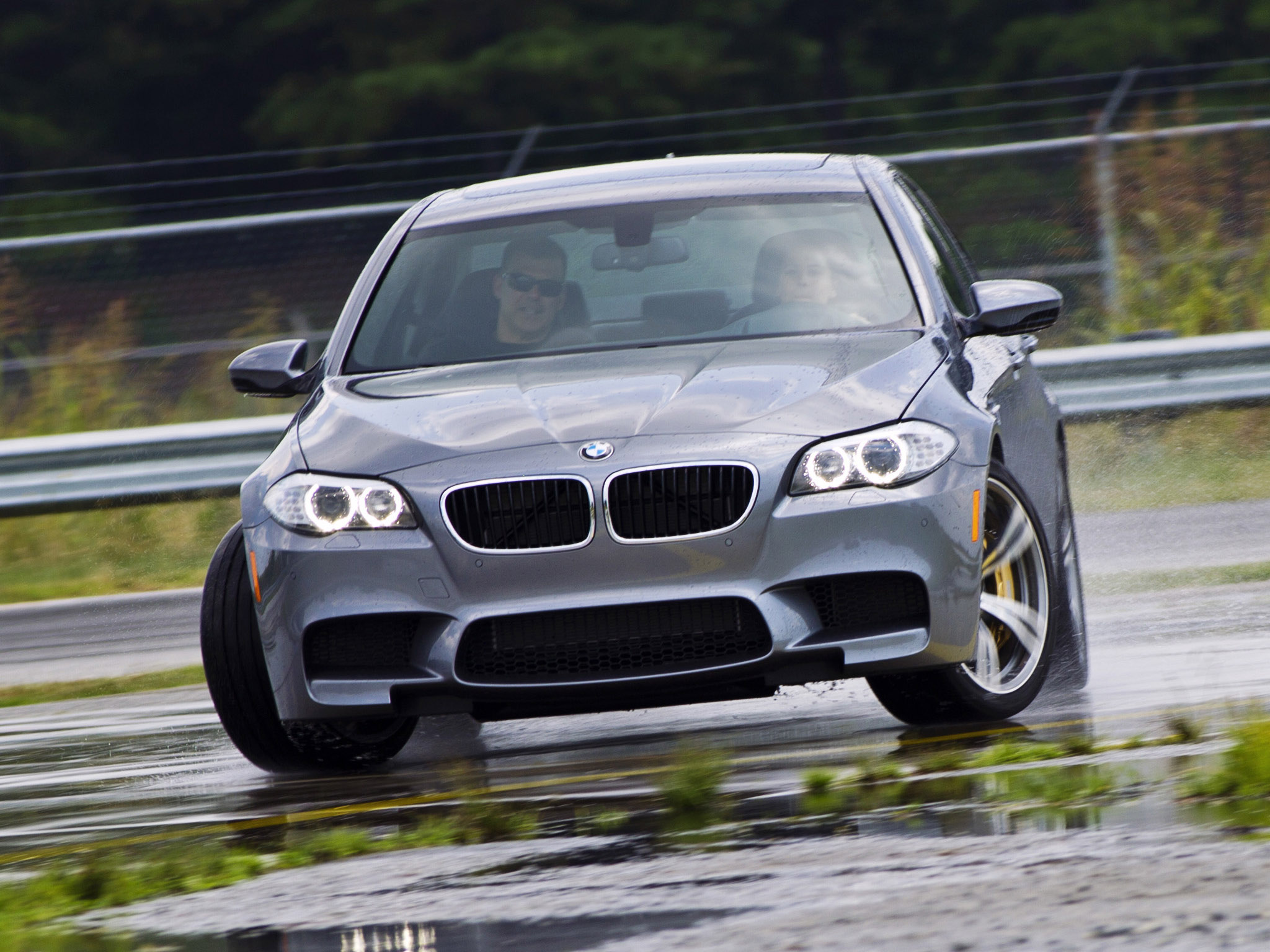 Bmw F10 2011