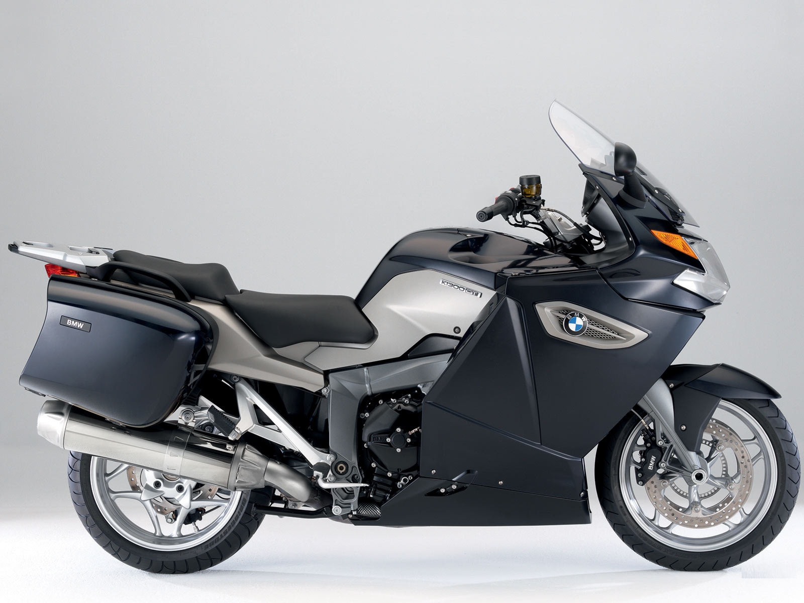 Bmw Gt 1300