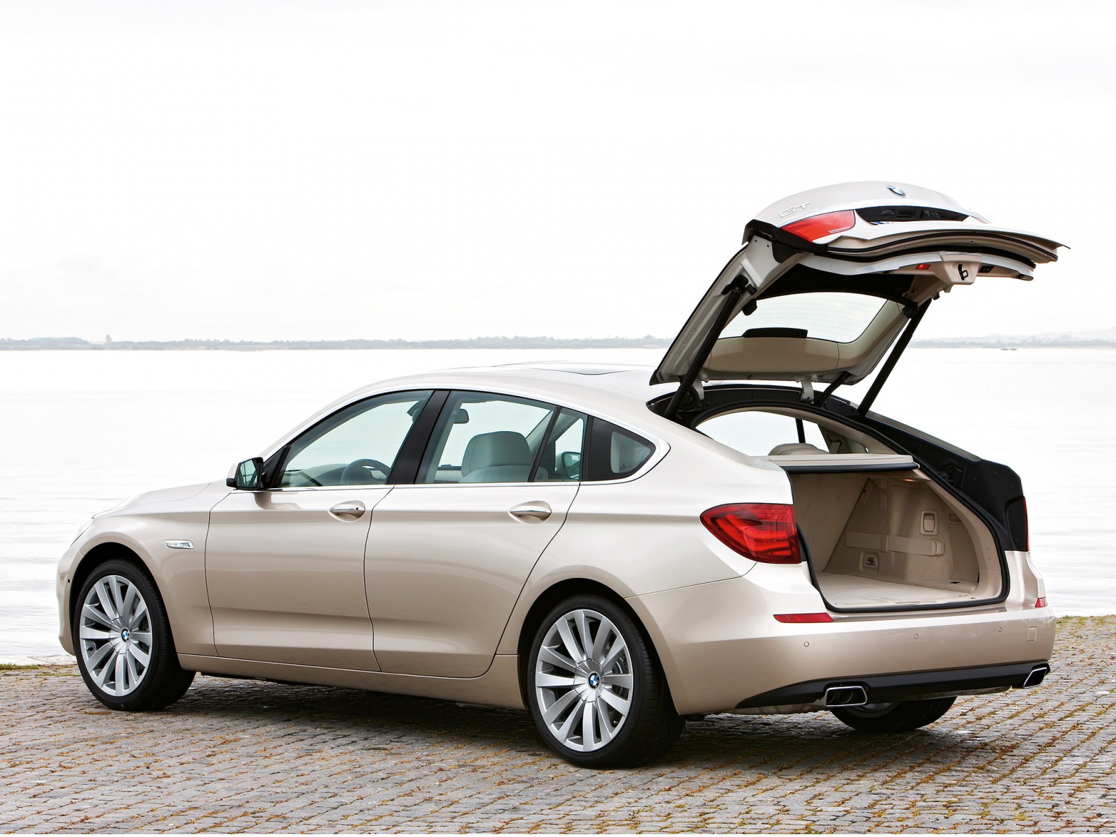 Bmw Gt 2010