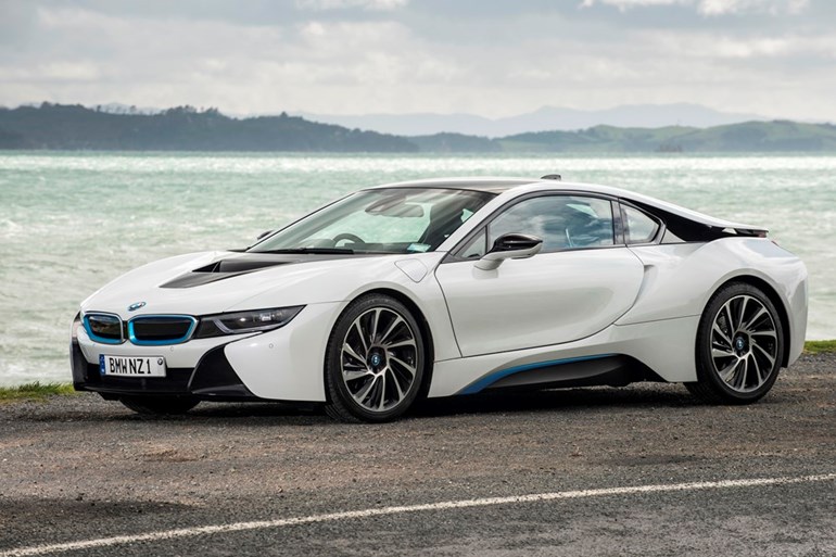 Bmw I8 Hybrid Supercar