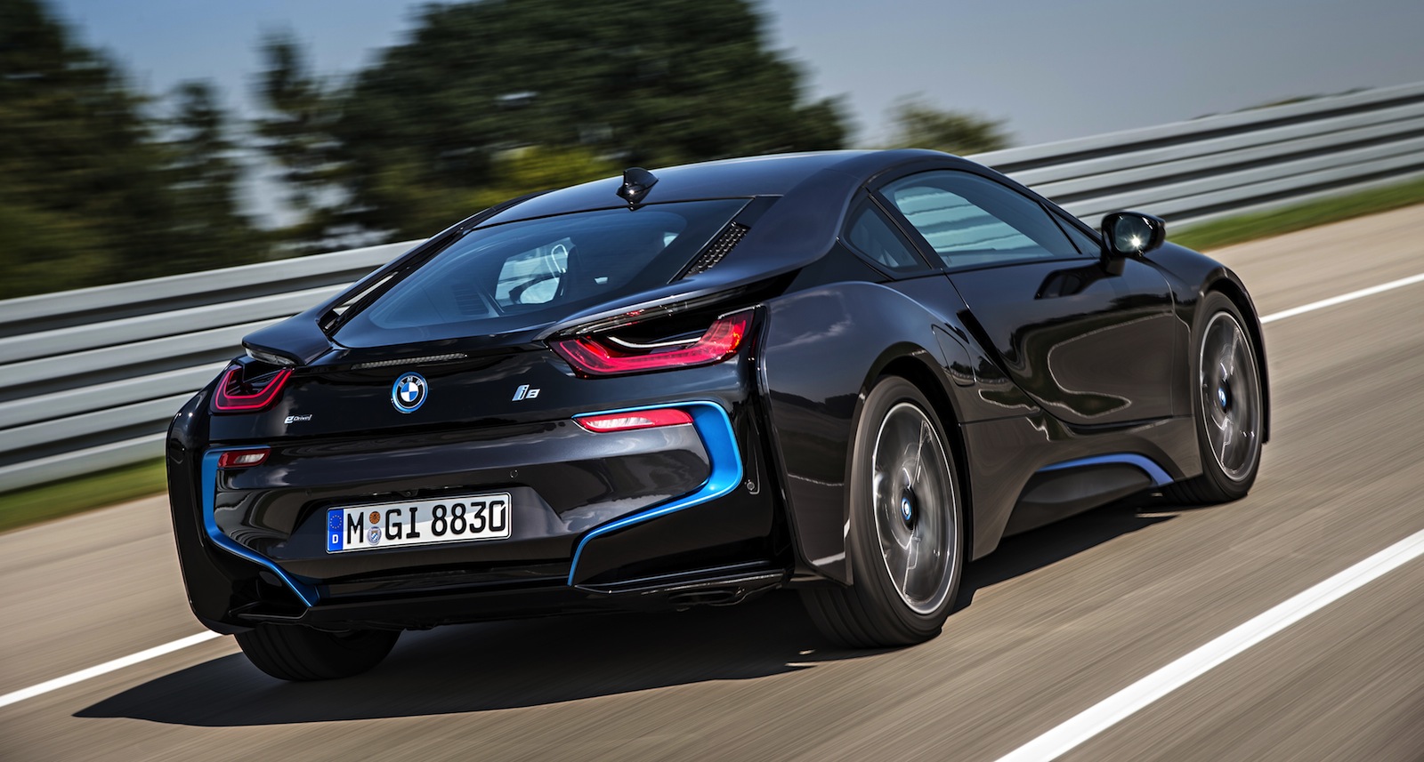Bmw I8 Hybrid Supercar