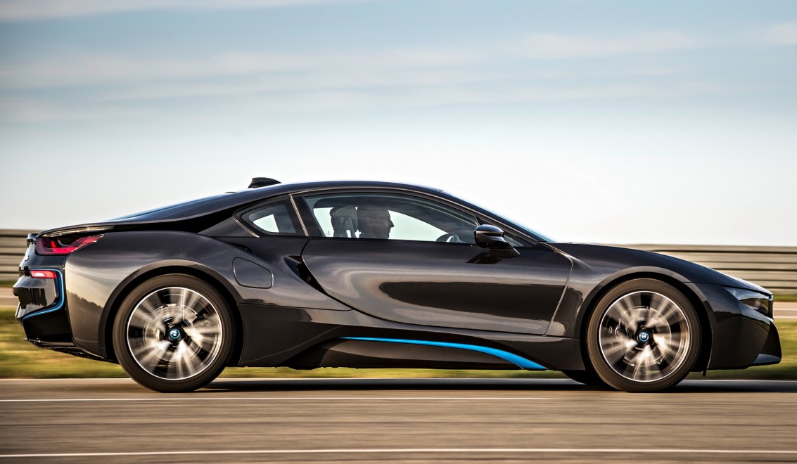 Bmw I8 V8