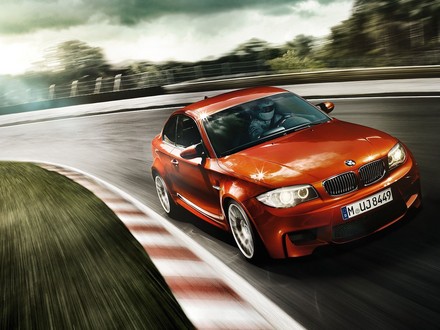 Bmw M1 2011