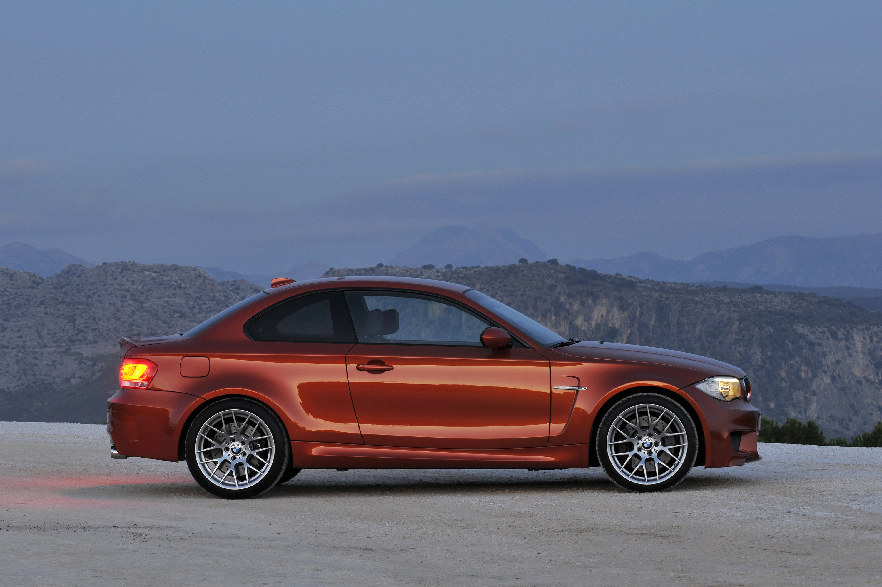 Bmw M1 2012