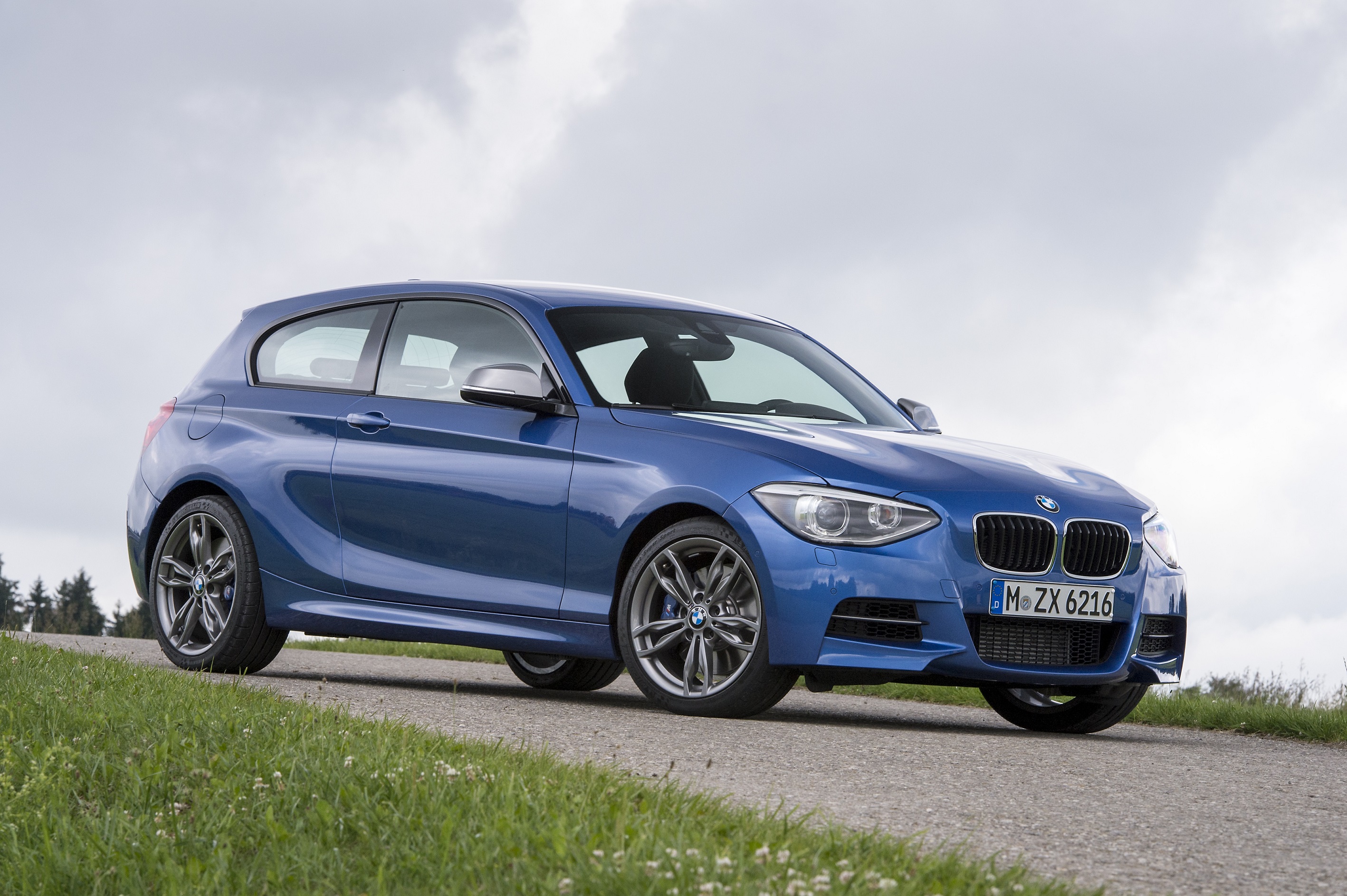 Bmw M1 2013