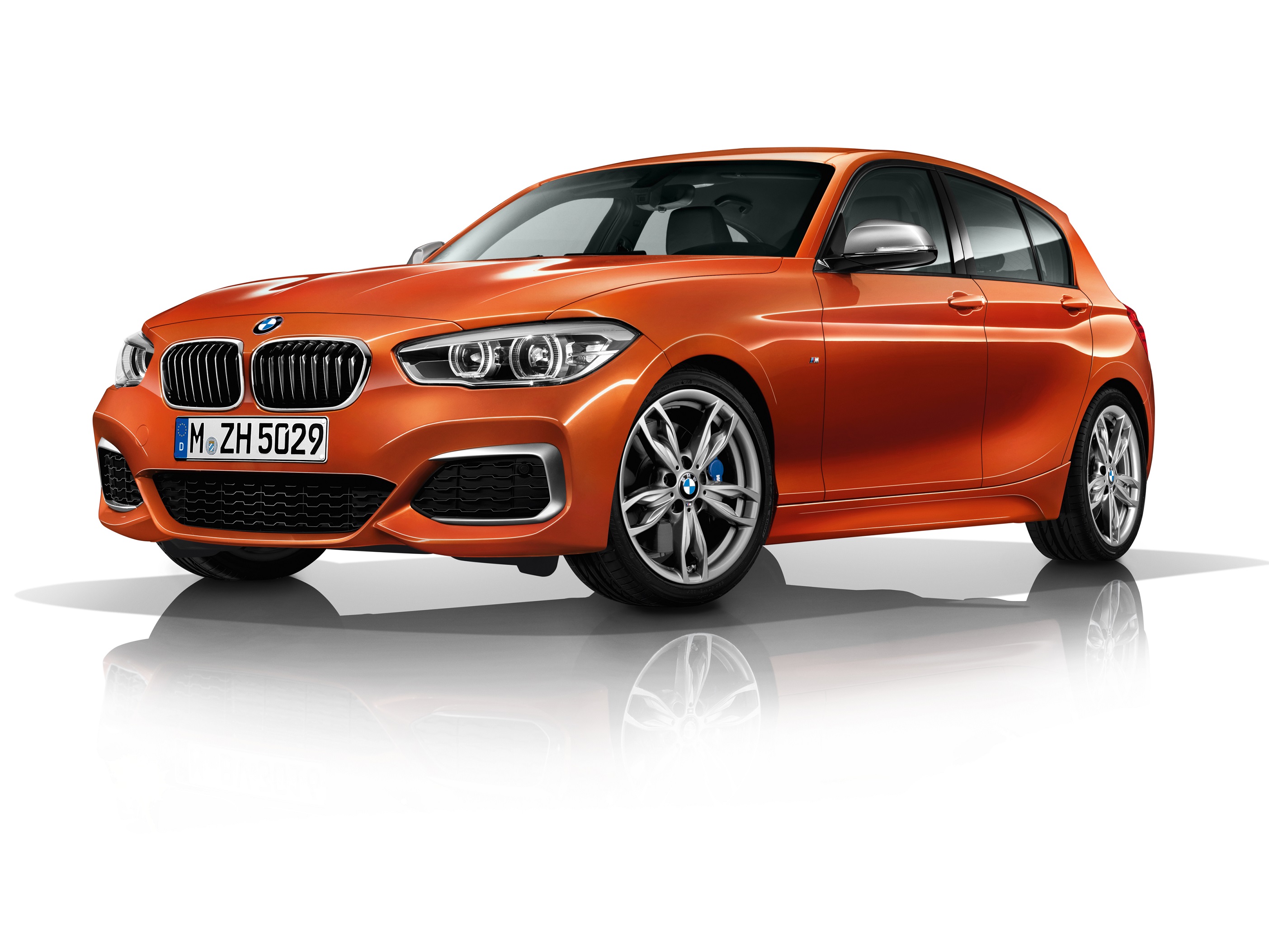 Bmw M1 2015