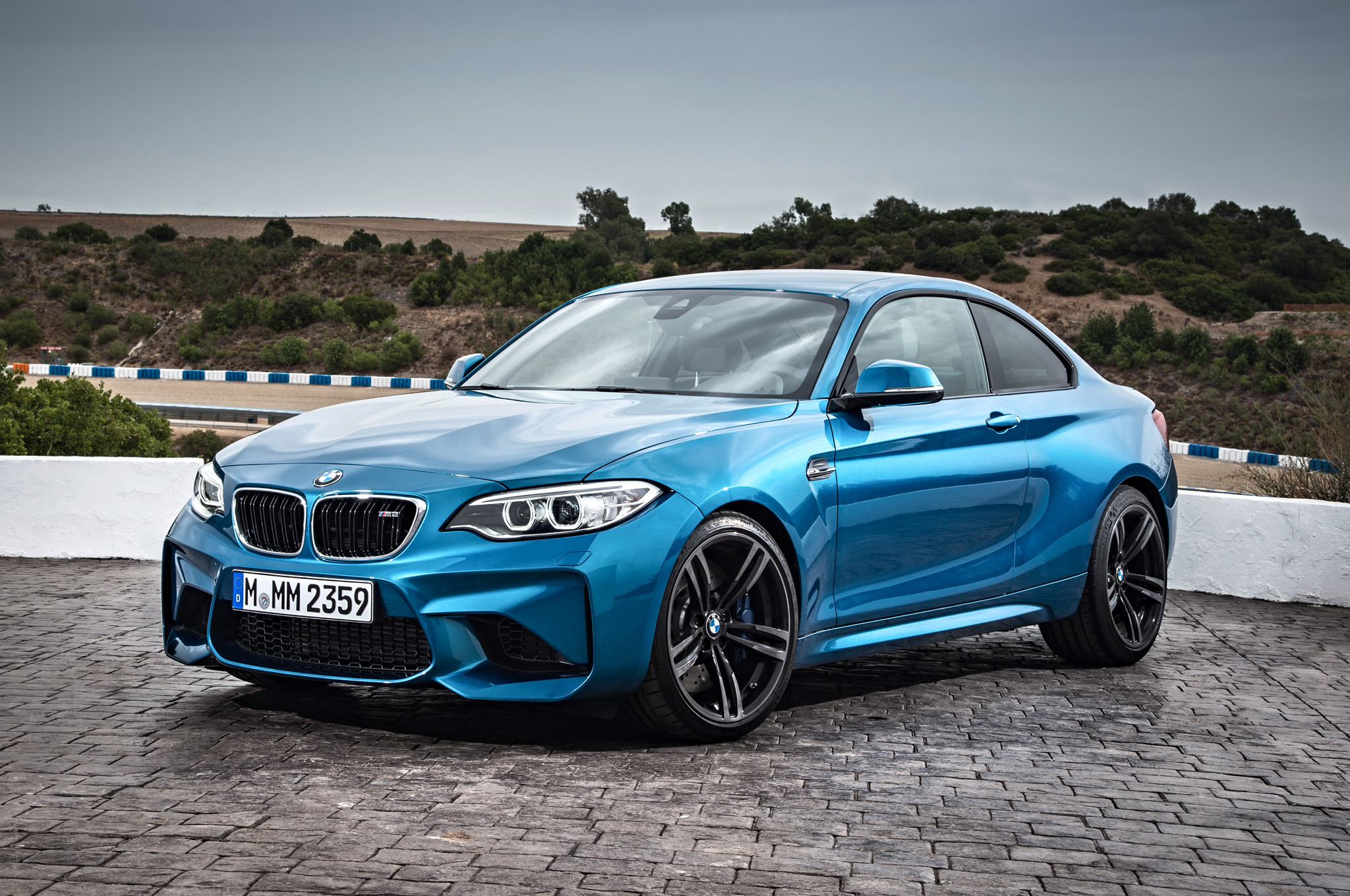Bmw M2 Awd
