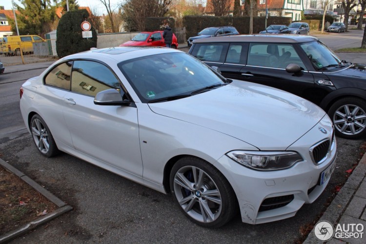 Bmw M2 White