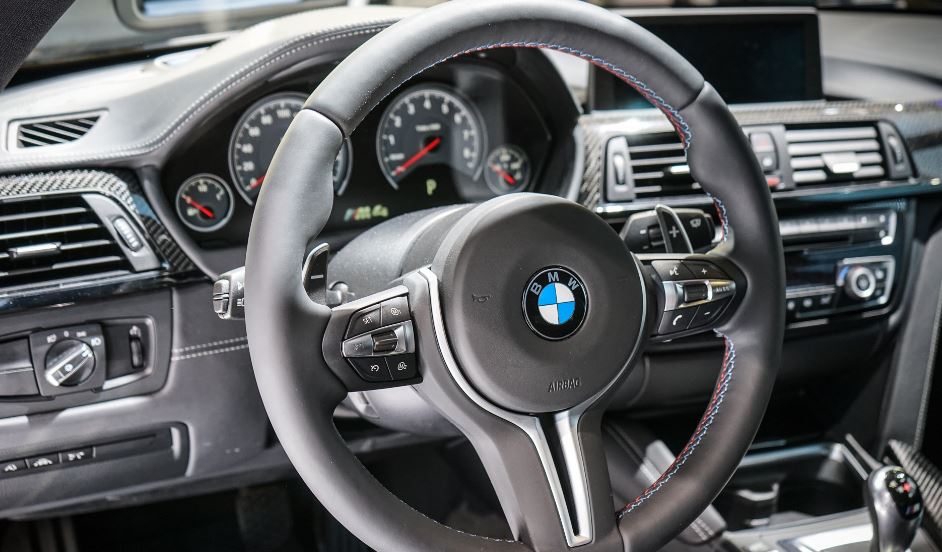 Bmw M4 Austin Yellow