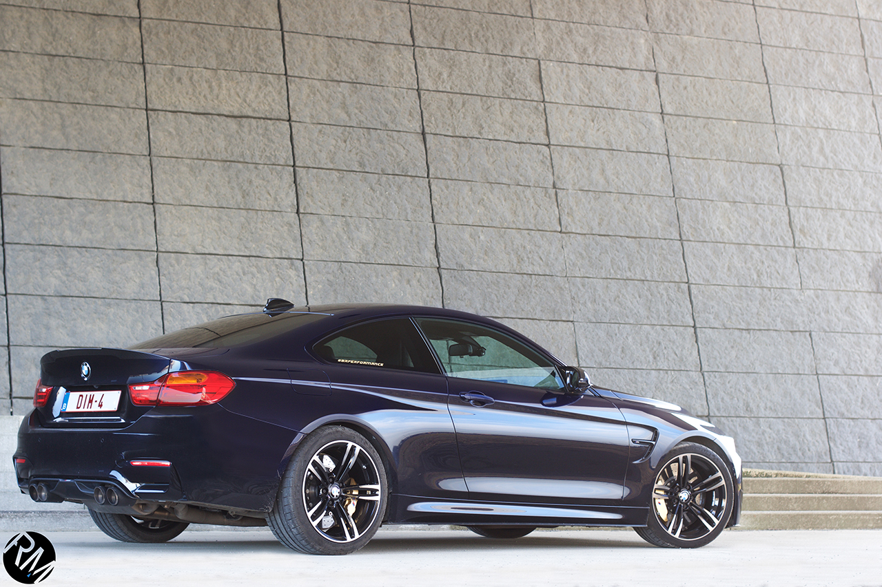Bmw M4 Azurite Black